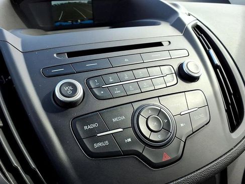 Used 2018 Ford Escape SE image 29