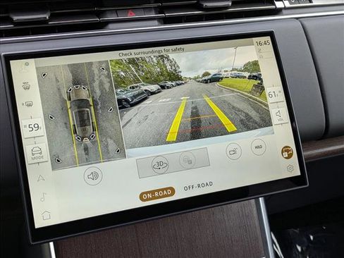 New 2025 Land Rover Range Rover SE image 14