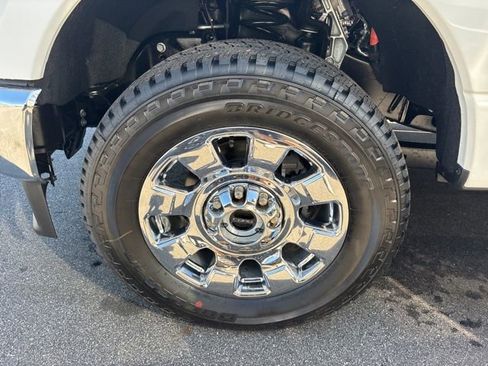 New 2026 Ford F250 Lariat w/ Lariat Ultimate Package image 27