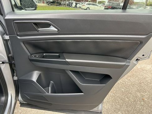 Certified 2020 Volkswagen Atlas Cross Sport SEL image 49