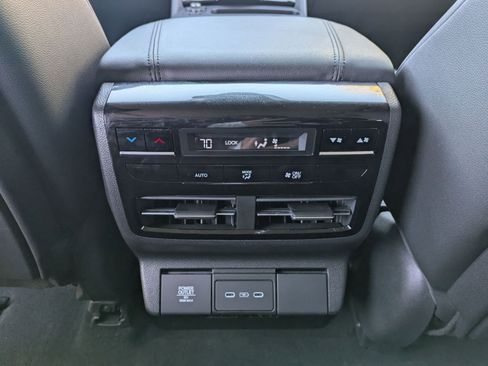 Certified 2025 Acura MDX FWD image 22