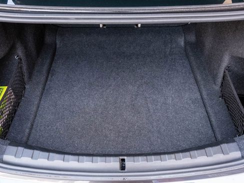 Used 2020 BMW 330i Sedan w/ Convenience Package image 29