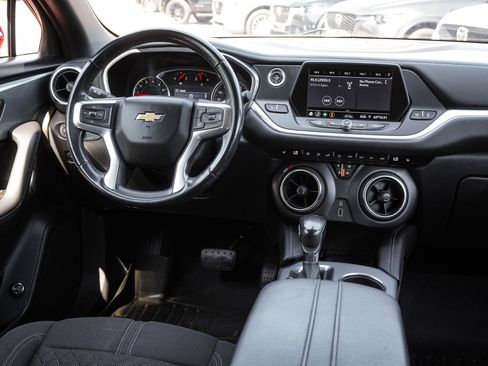 Used 2020 Chevrolet Blazer LT AWD/4WD image 27