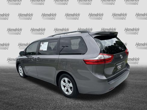 Used 2016 Toyota Sienna LE FWD image 8