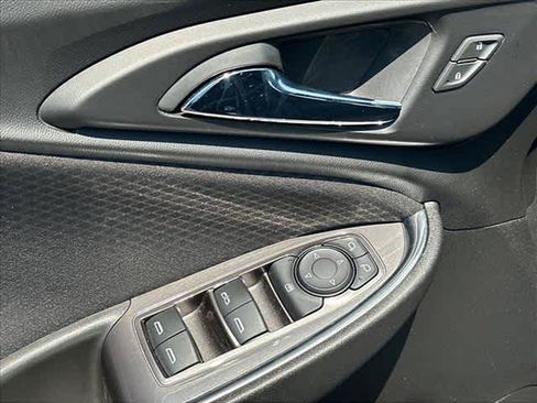 Used 2019 Chevrolet Malibu LT FWD image 14