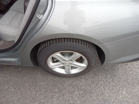 Used 2024 Chevrolet Malibu LS w/ Driver Confidence Package image 27