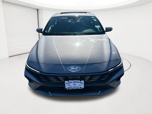 Certified 2024 Hyundai Elantra SEL w/ Convenience Package FWD image 23