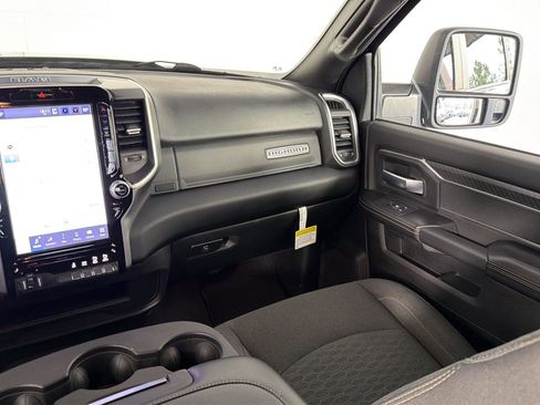 Used 2025 RAM 2500 Big Horn AWD/4WD image 21