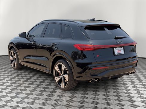 New 2026 Audi SQ5 Premium Plus AWD/4WD image 3
