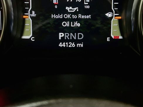 Used 2021 Jeep Wrangler Unlimited Sahara AWD/4WD image 10