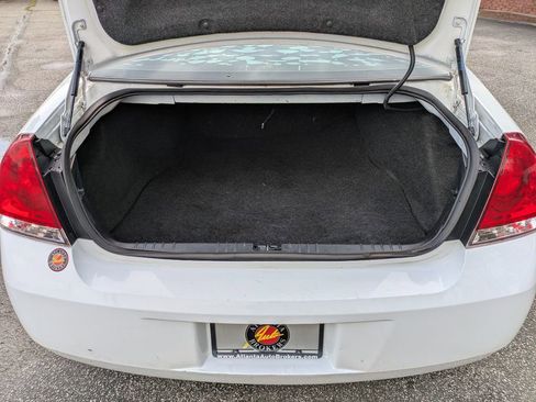 Used 2010 Chevrolet Impala LS FWD image 12