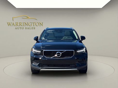 Used 2019 Volvo XC40 T5 Momentum AWD/4WD image 2