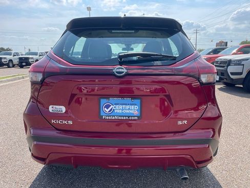 Certified 2024 Nissan Kicks SR w/ SR Premium Package FWD image 6