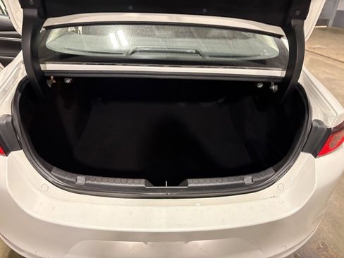 Used 2021 MAZDA MAZDA3 s image 25