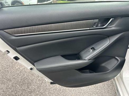 Used 2020 Honda Accord EX-L image 21