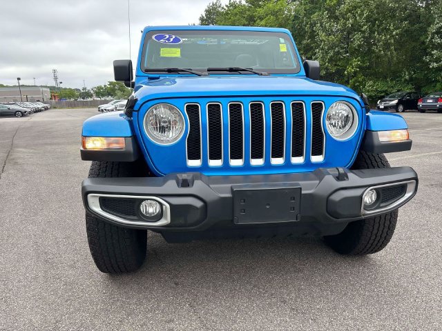 Used 2023 Jeep Wrangler Unlimited Sahara w/ Cold Weather Group AWD/4WD image 8