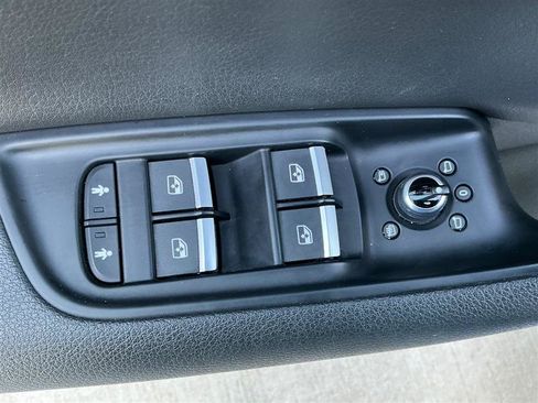 Used 2018 Audi Q7 3.0T Prestige w/ Prestige Package AWD/4WD image 24