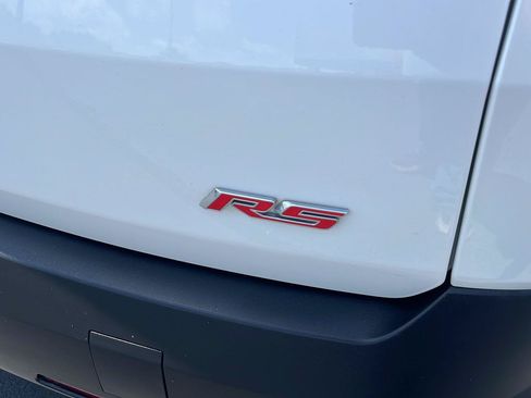 Used 2023 Chevrolet Traverse RS AWD/4WD image 5
