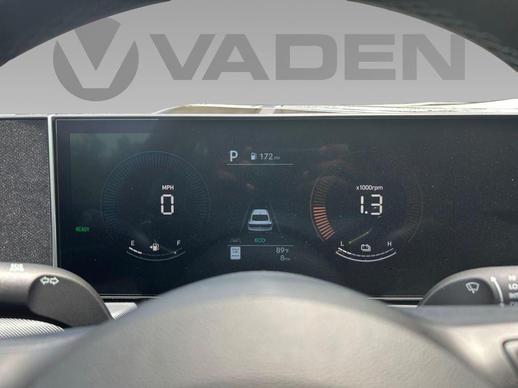 New 2025 Hyundai Sonata SEL FWD image 24