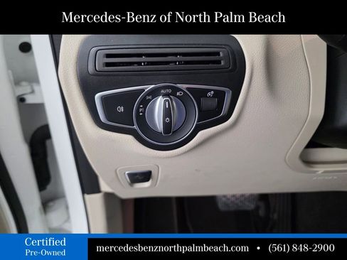 Certified 2022 Mercedes-Benz GLC 300 image 24