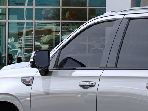 New 2026 GMC Yukon AT4 image 12