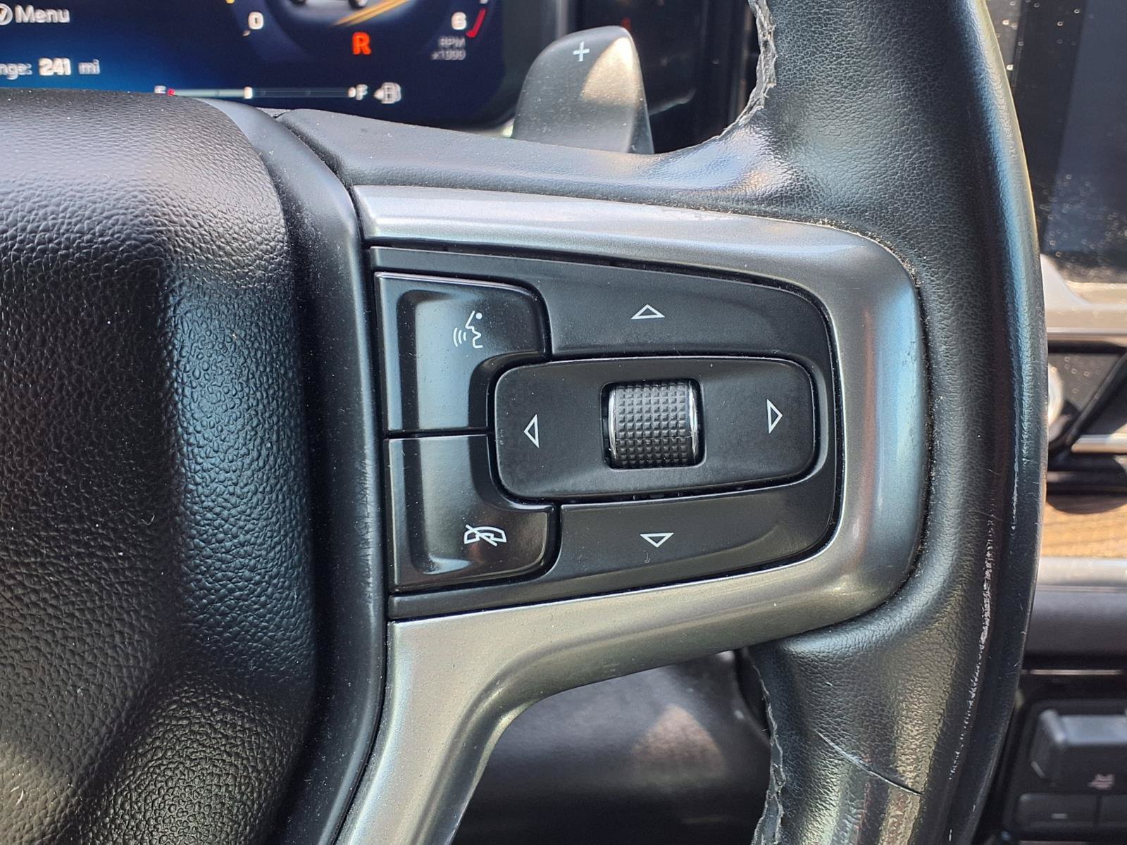 Used 2024 Chevrolet Silverado 1500 RST w/ Convenience Package II AWD/4WD image 15