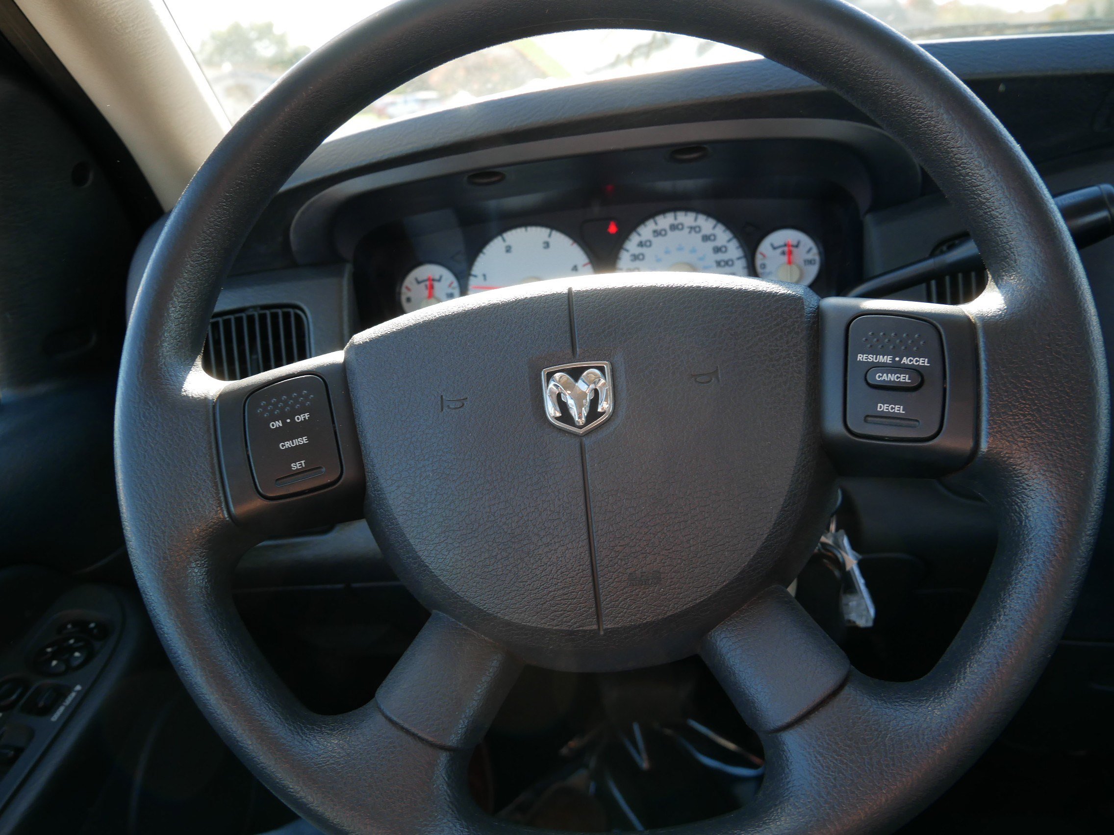 Used 2005 Dodge Ram 2500 Truck SLT w/ Trailer Tow Group AWD/4WD image 25
