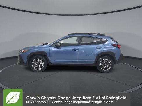 Used 2024 Subaru Crosstrek 2.0i Premium image 9