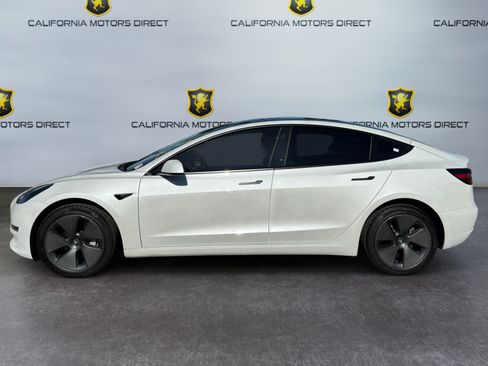 Used 2023 Tesla Model 3 Standard Range RWD image 2