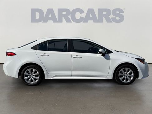 Used 2023 Toyota Corolla LE FWD image 8