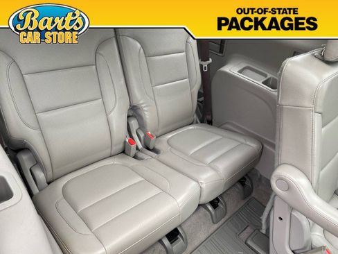 Used 2019 GMC Acadia SLT AWD/4WD image 10