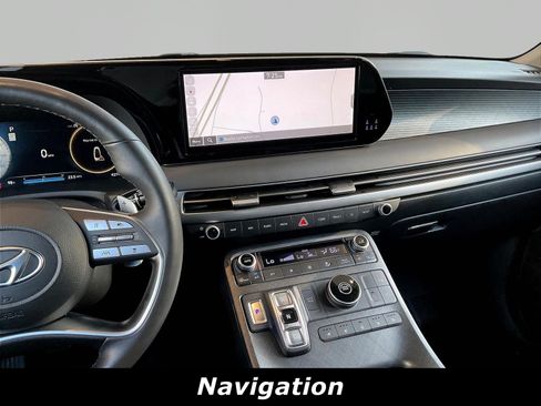 Used 2023 Hyundai Palisade Limited FWD image 9