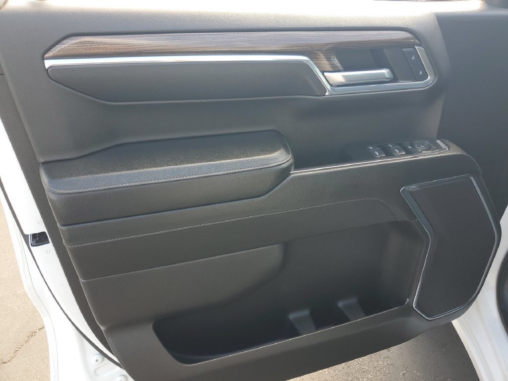 Used 2023 Chevrolet Silverado 1500 LT RWD image 22