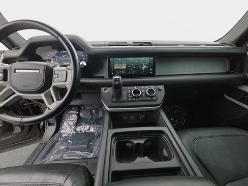 Used 2020 Land Rover Defender 110 SE AWD/4WD image 19