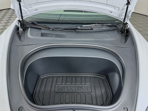 Used 2025 Tesla Model 3 Long Range image 34