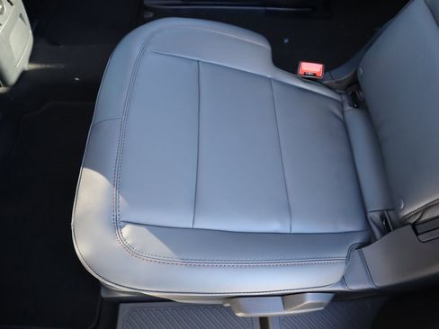 New 2026 Ford Explorer Active w/ Active Comfort Package image 14