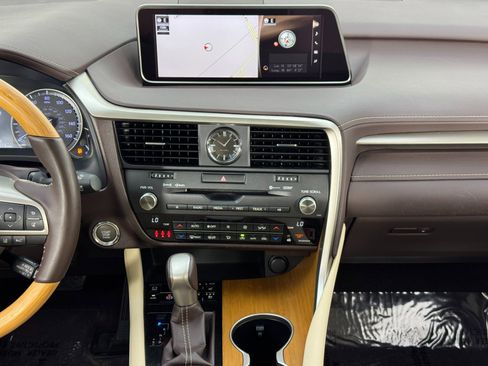 Used 2017 Lexus RX 350 AWD w/ Premium Package image 24