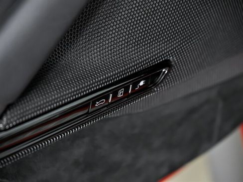 Used 2023 Ferrari SF90 Stradale AWD/4WD image 16