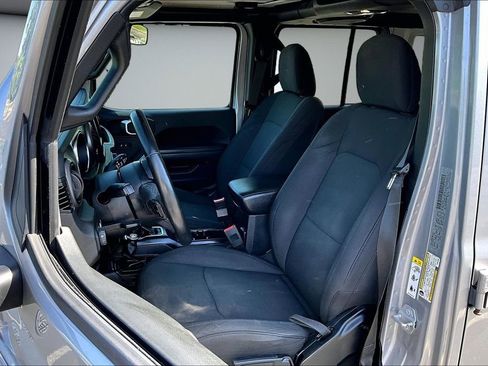 Used 2019 Jeep Wrangler Unlimited Sport S AWD/4WD image 21
