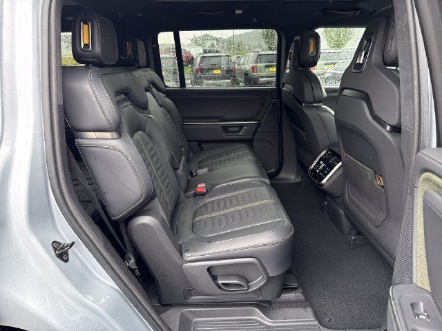 Used 2025 Rivian R1S Adventure Dual AWD/4WD image 12