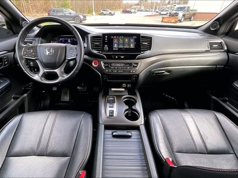 Used 2023 Honda Passport TrailSport image 21