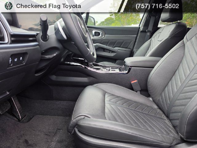 Used 2024 Kia Sorento SX Prestige AWD/4WD image 8
