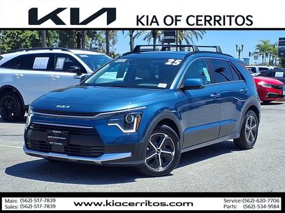 Certified 2025 Kia Niro EX