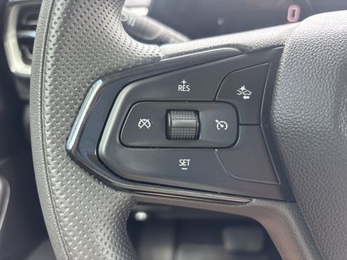 Used 2024 Chevrolet TrailBlazer LT FWD image 23