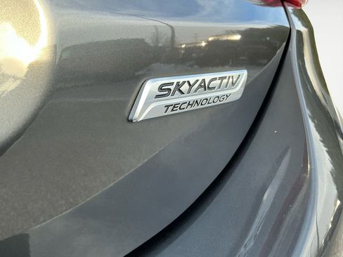 Used 2017 MAZDA MAZDA6 Touring w/ Touring Premium Package image 22