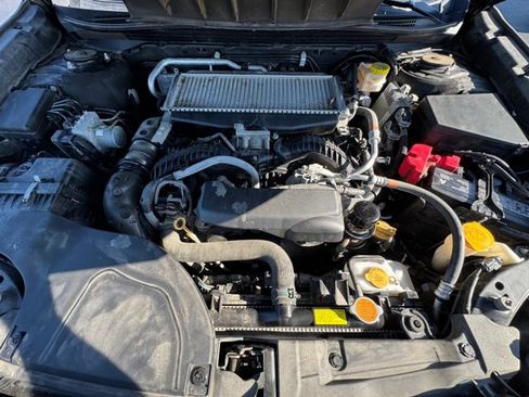 Used 2022 Subaru Outback Wilderness AWD/4WD image 33