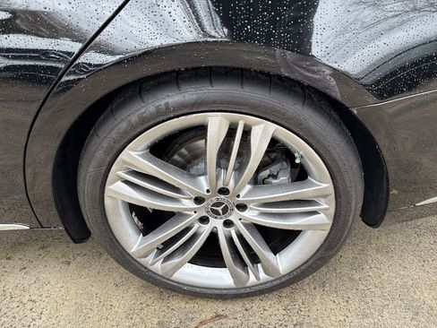 Used 2019 Mercedes-Benz S 560 Sedan image 19