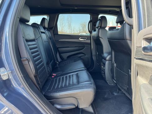 Used 2019 Jeep Grand Cherokee Limited X image 18