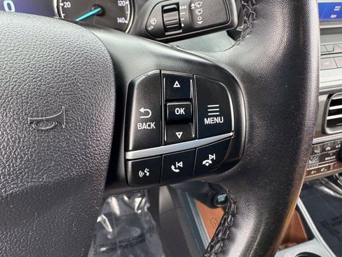 Certified 2023 Ford Maverick Lariat w/ Lariat Luxury Package image 24