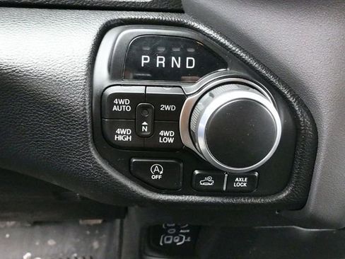 Used 2024 RAM 1500 Big Horn image 17